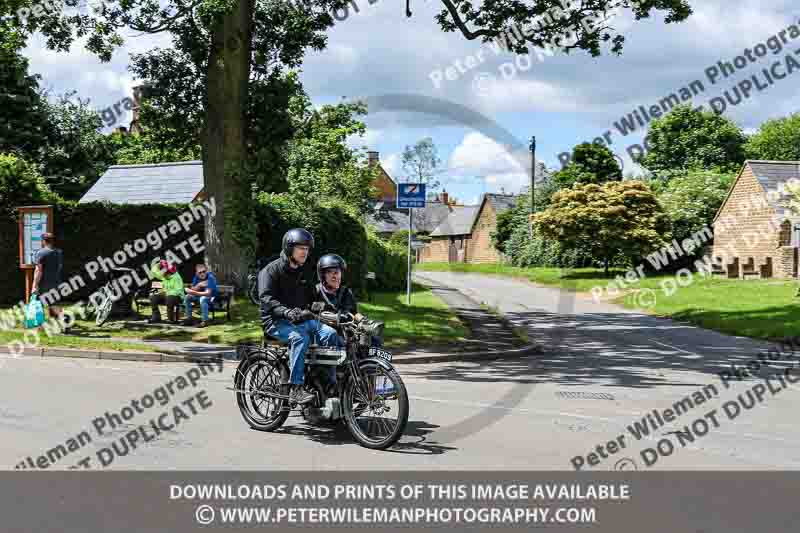 Vintage motorcycle club;eventdigitalimages;no limits trackdays;peter wileman photography;vintage motocycles;vmcc banbury run photographs